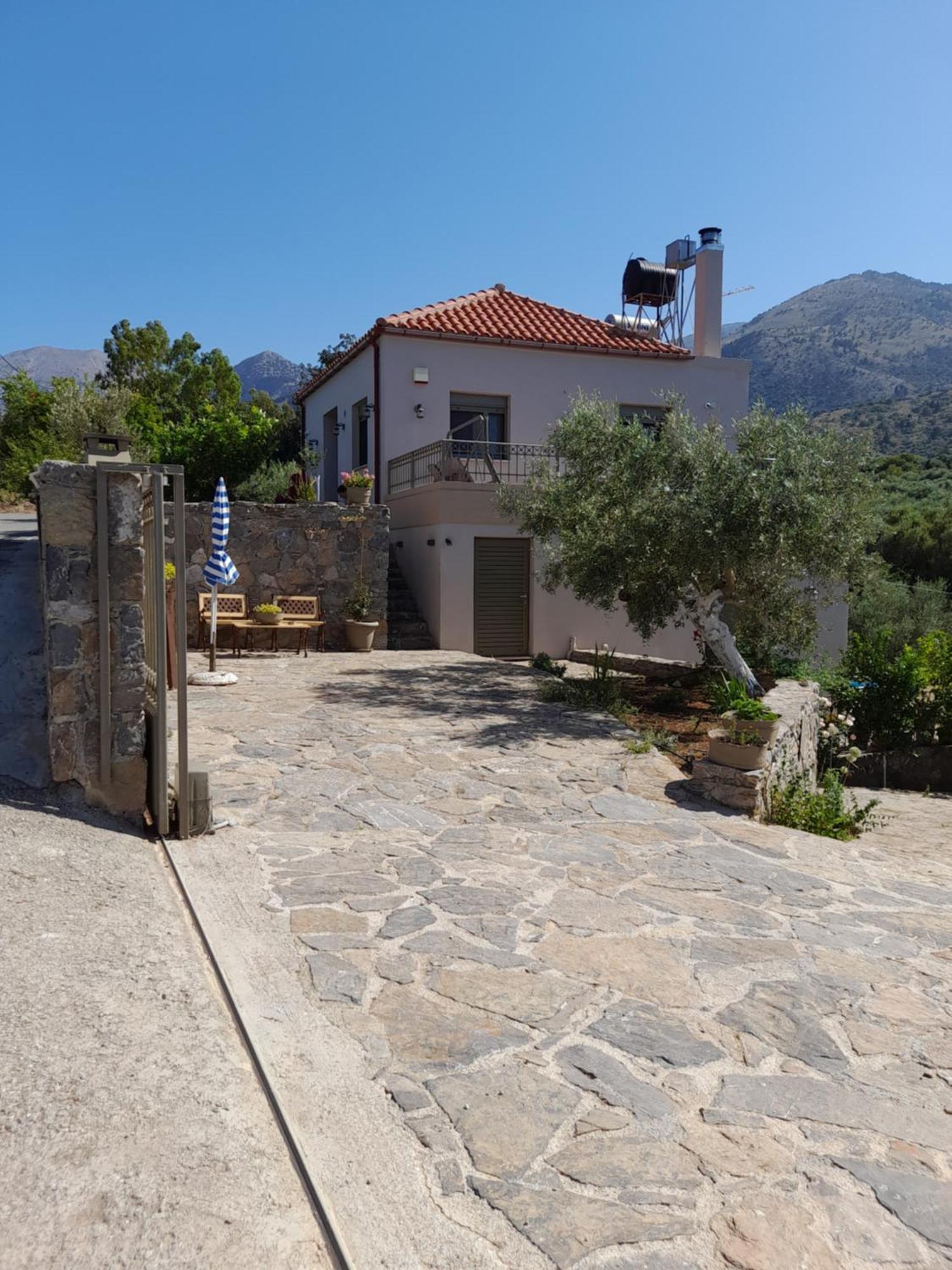 "Villa Kastania" Melidoni, Chania, Crete المظهر الخارجي الصورة